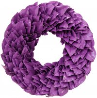 Lacquered colorblocking Easter wreaths from | width=