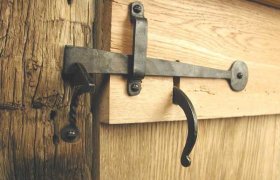 Barn Door Latch